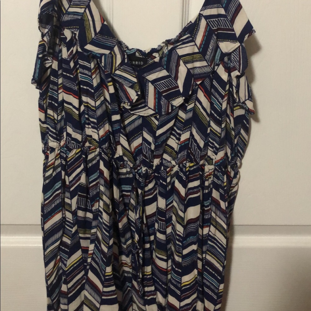 Torrid Size 4 chevron tank